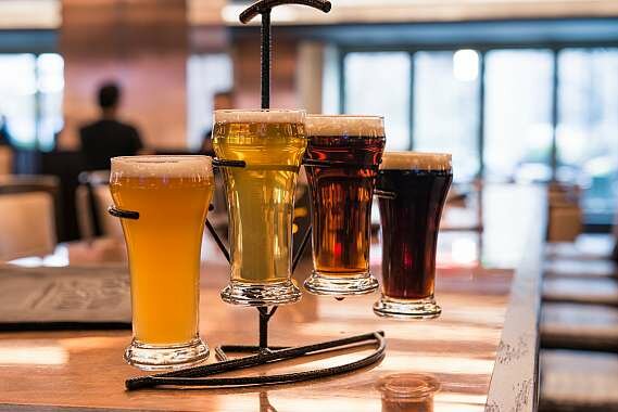 Beer Flights | Chicago | Howells & Hood